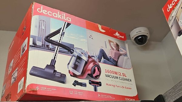 DECAKILA 1600W  VACCUM CLEANER