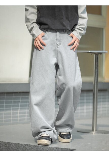 Винтажные потертые джинсы