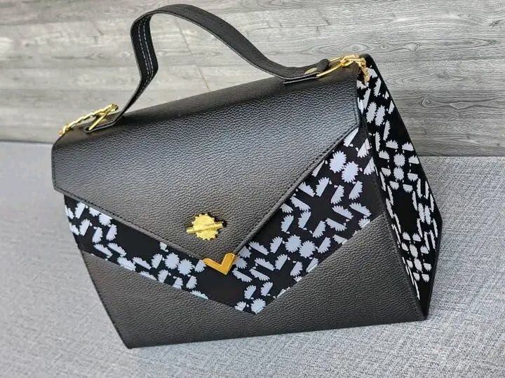 Sac à main chic en tissu