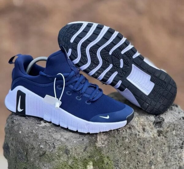 Stylish Unisex Sneakers