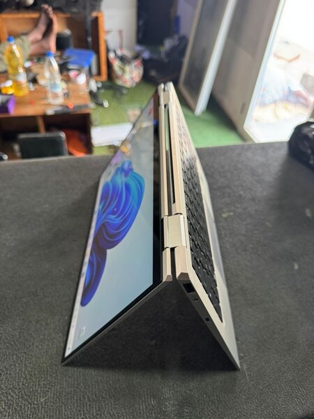 HP EliteBook x360 1030 G6