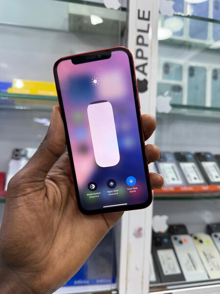 12 simple 64go écran changer