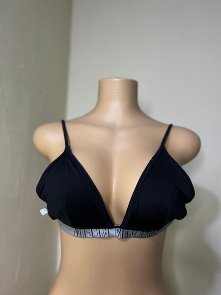 Soutien-gorge triangle noir