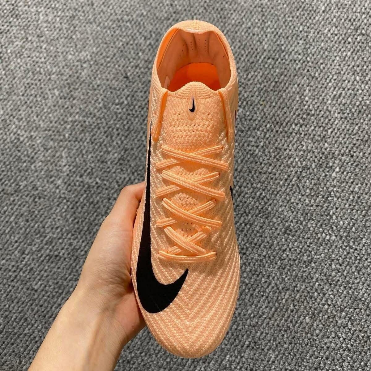 Crampons Nike air Zoom