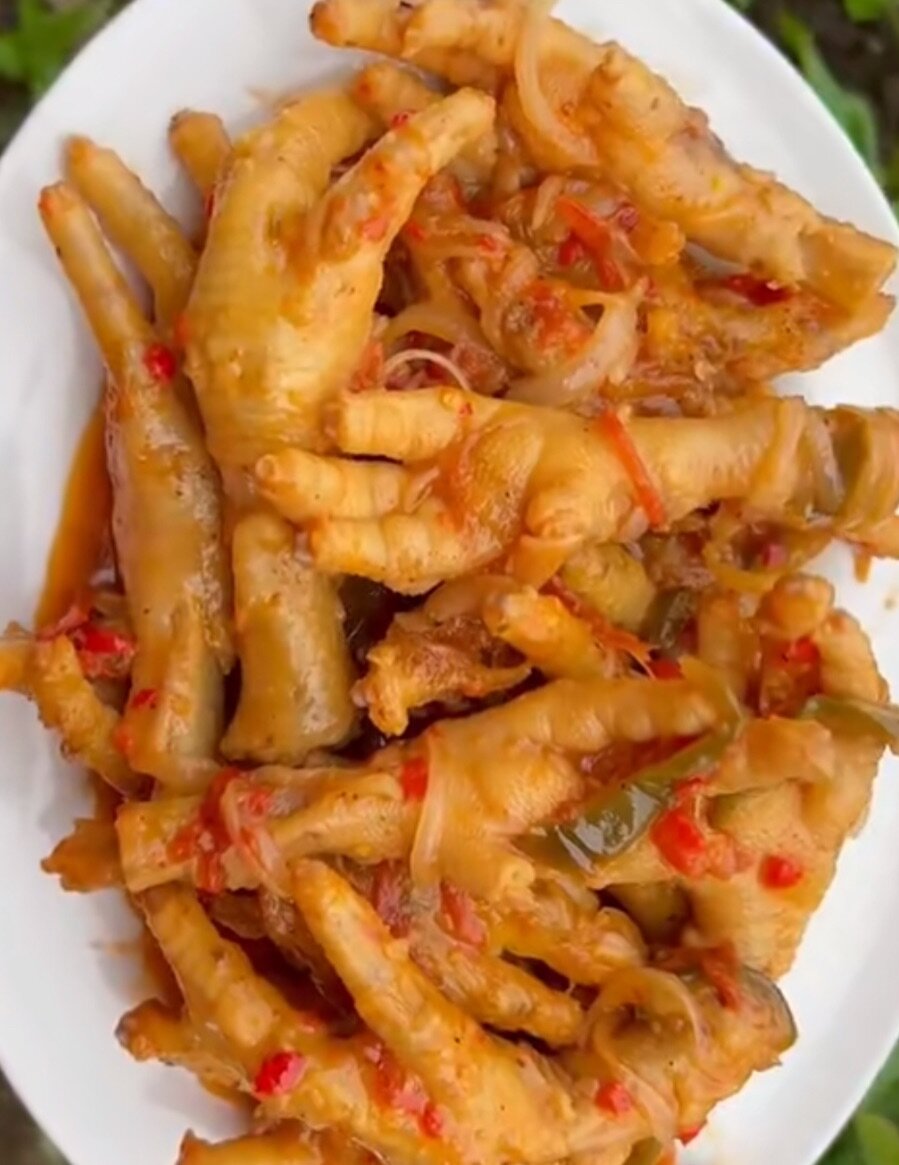 Escargot saute et patte