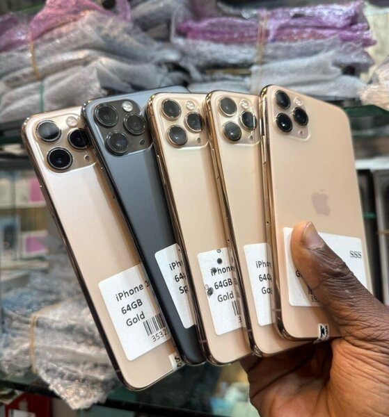 iPhone 64GB Gold Reconditionné