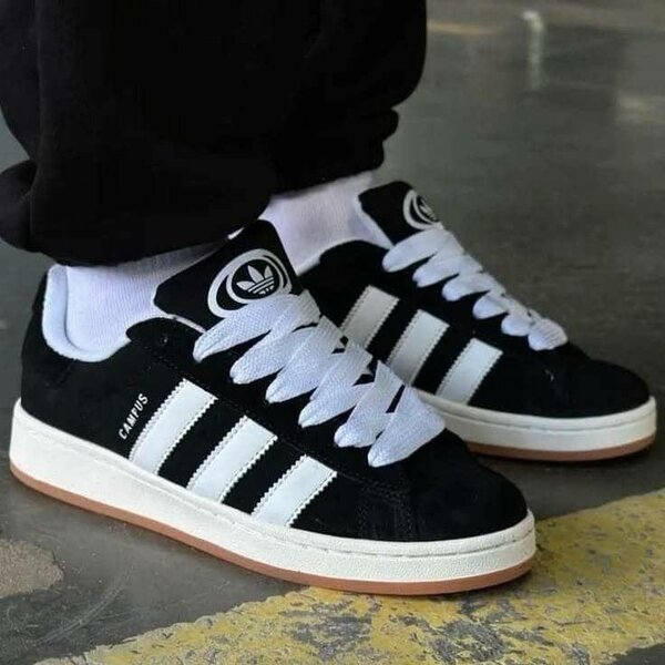 Baskets noires Adidas Campus