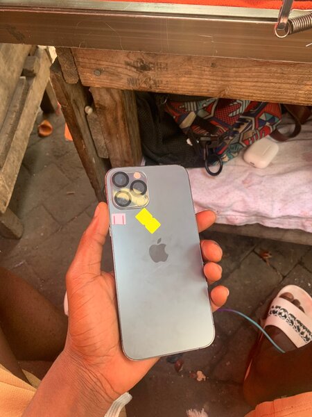 iPhone 13 Pro Max  Battery health 92% 128 G Factory unlock