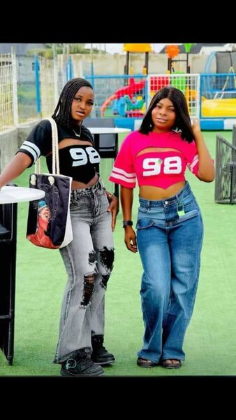 Combinaisons sportives élégantes