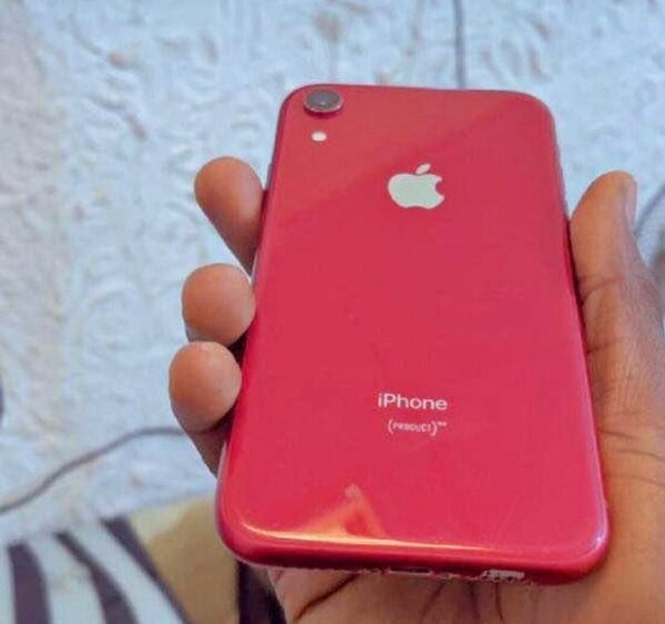 iPhone XR Rouge Élégant