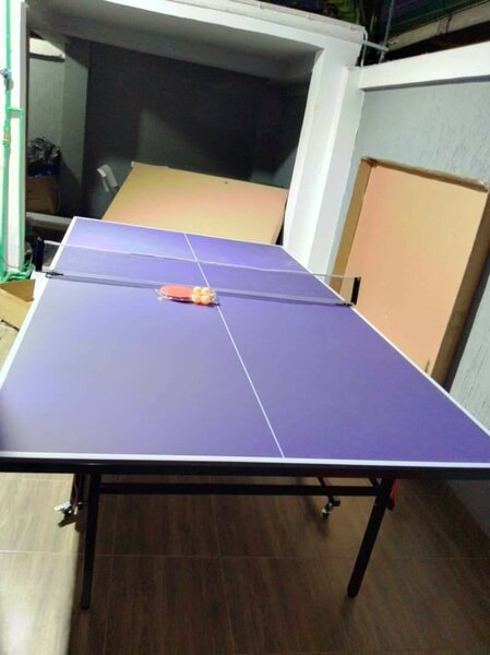 Table tennis board with accessories