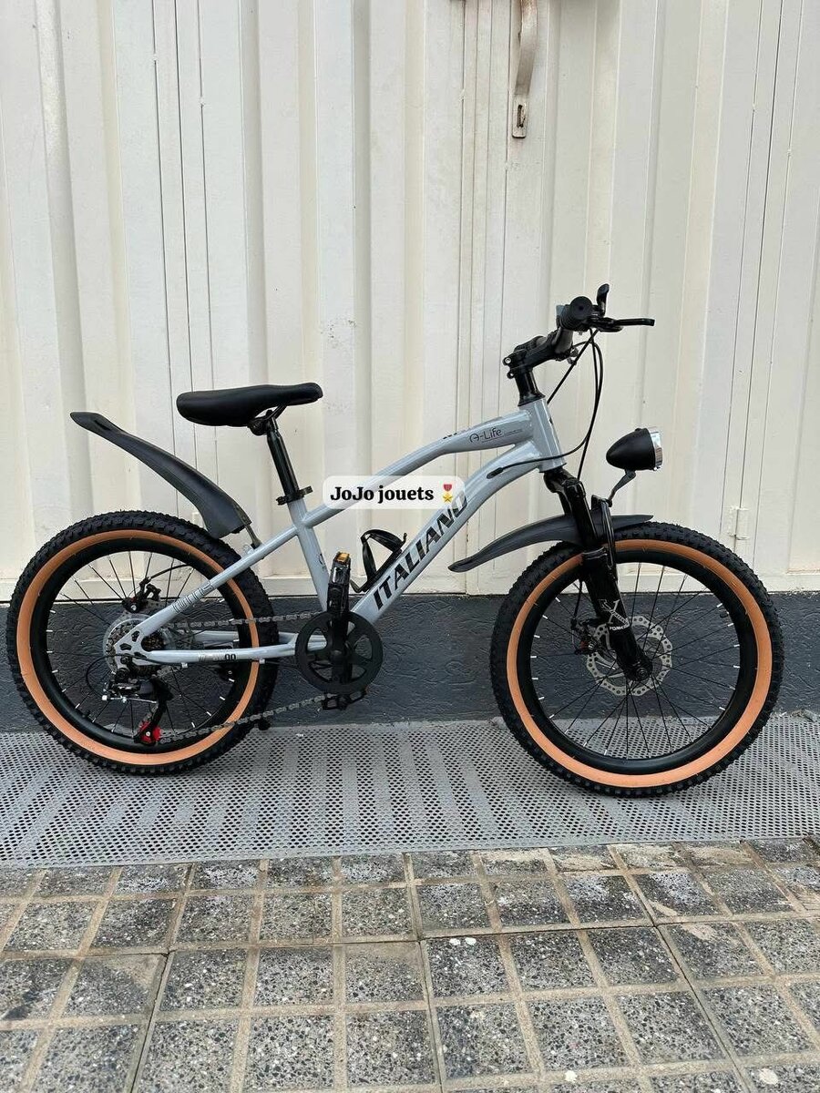 Vélo tout-terrain enfant robuste