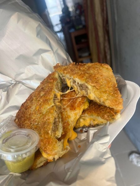 Croque au Fromage Doré