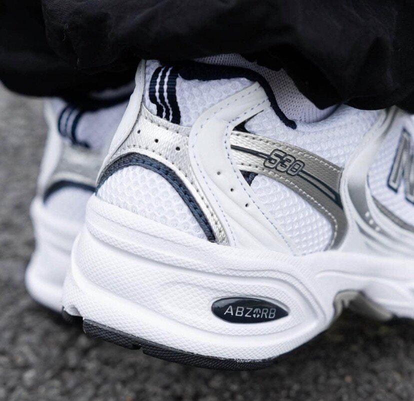 NEW BALANCE 530