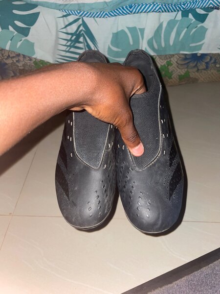 Football Boots Adidas Predator