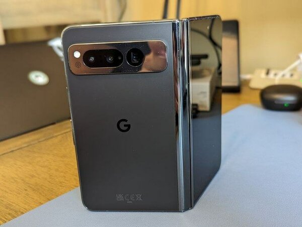 Google Pixel Pliable