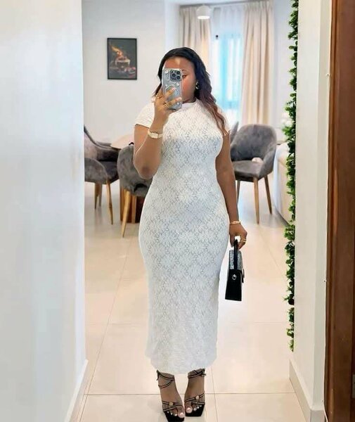 Robe longue élégante blanche