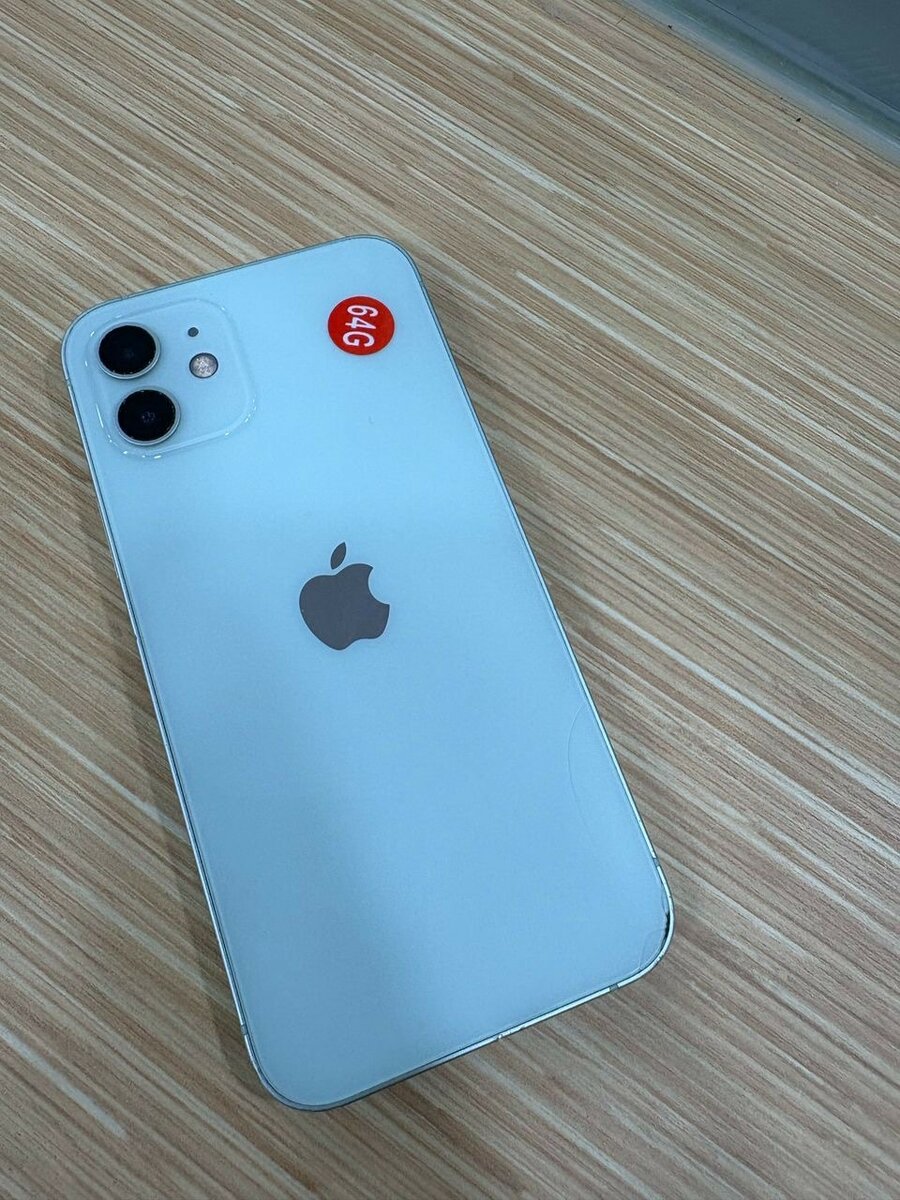 iphone 12 64giga tout passe prix:120.00f