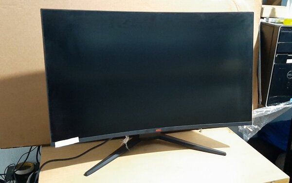Écran incurvé GAMING HKC 32"