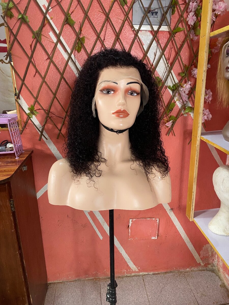 Perruque kinky lg 16