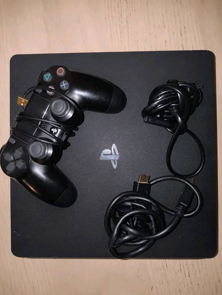 Console Sony PlayStation 4