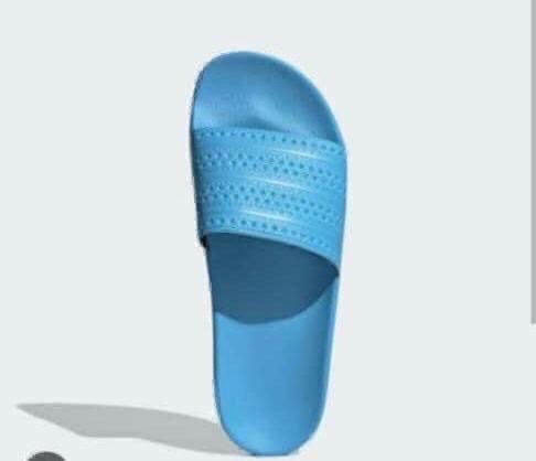 Tongs légères pour piscine