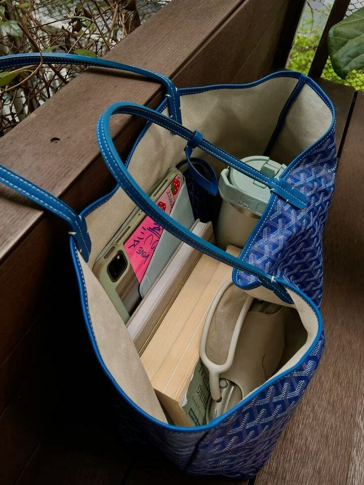 Sac à main en toile élégante