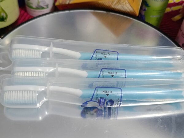 Brosse à dents bleu