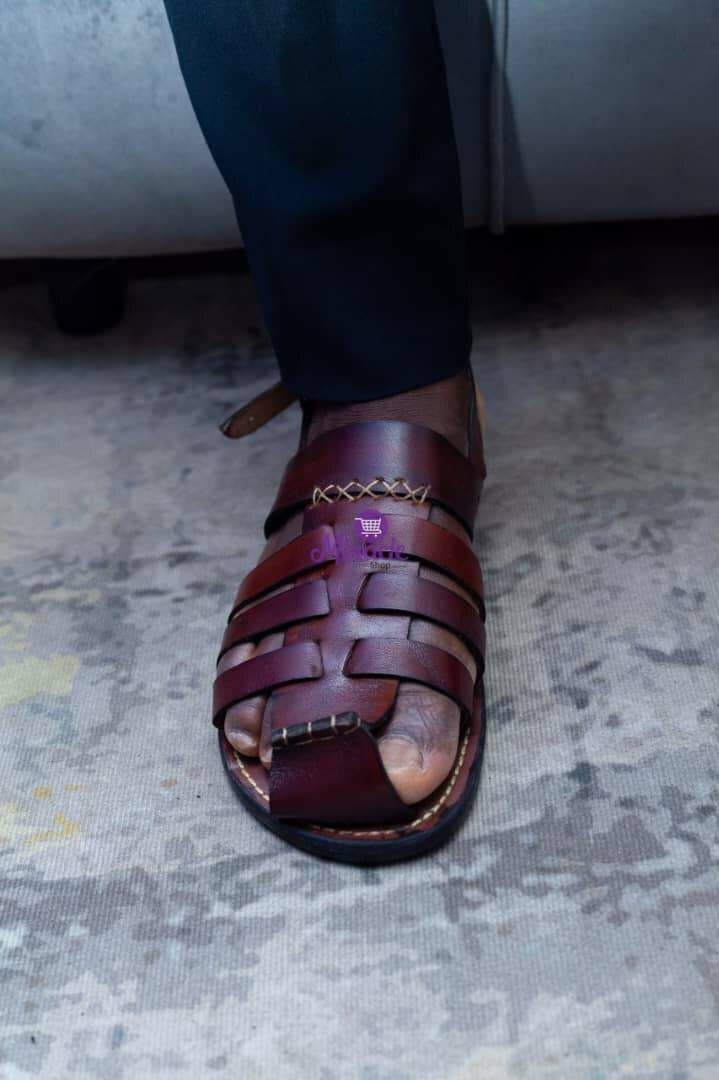 Sandales en cuir de Ghana