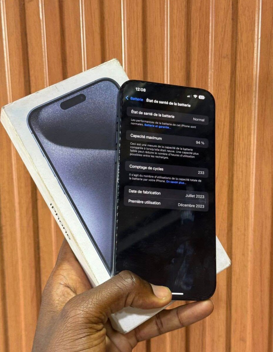 iPhone 15 pro Max 256GB-Neuf