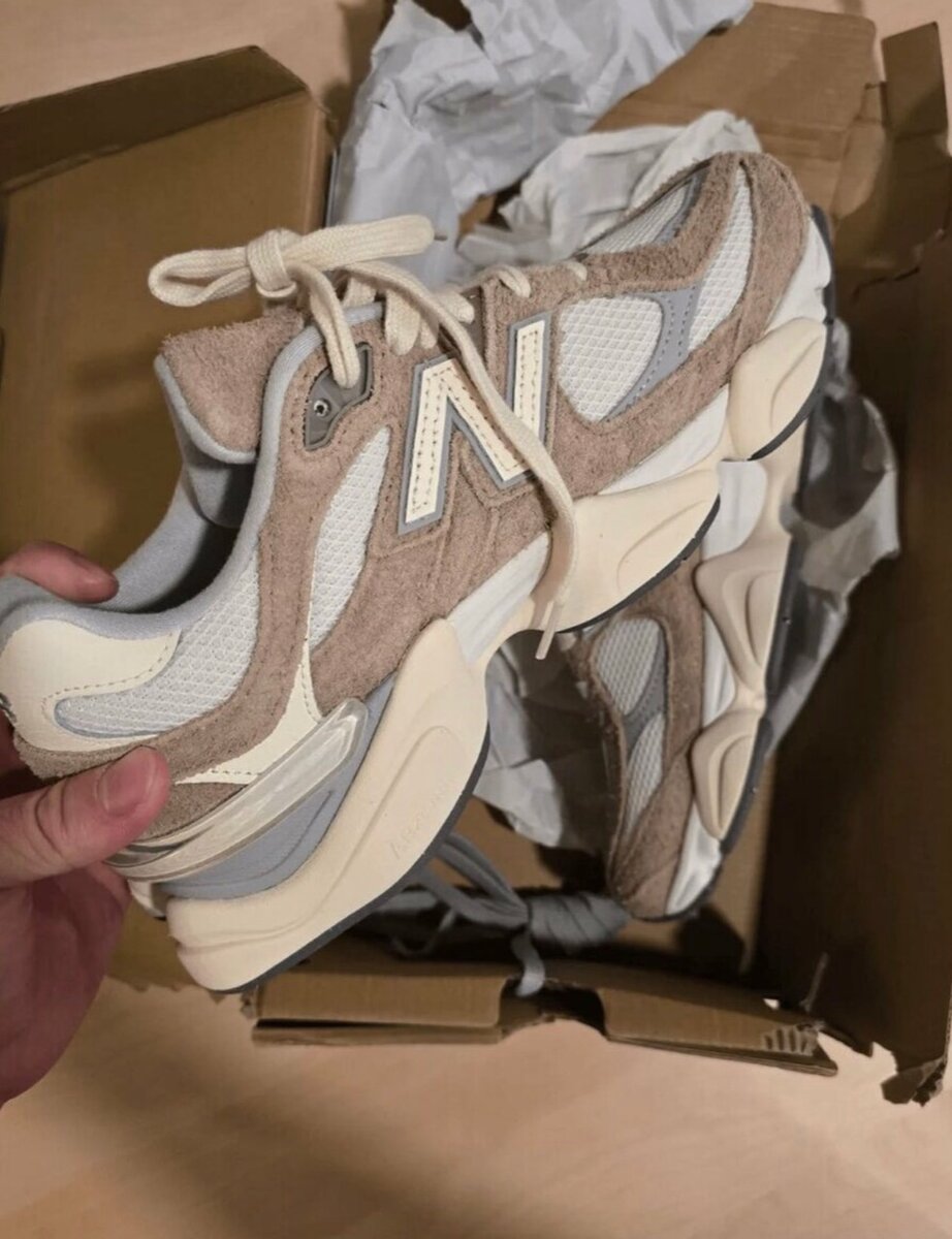 Buy New balance 9060 beige