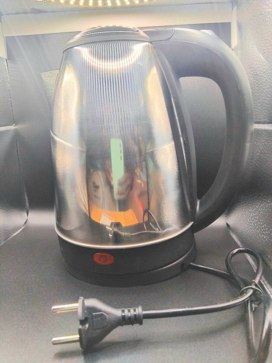 Bouilloire électrique en acier inoxydable 1,5L