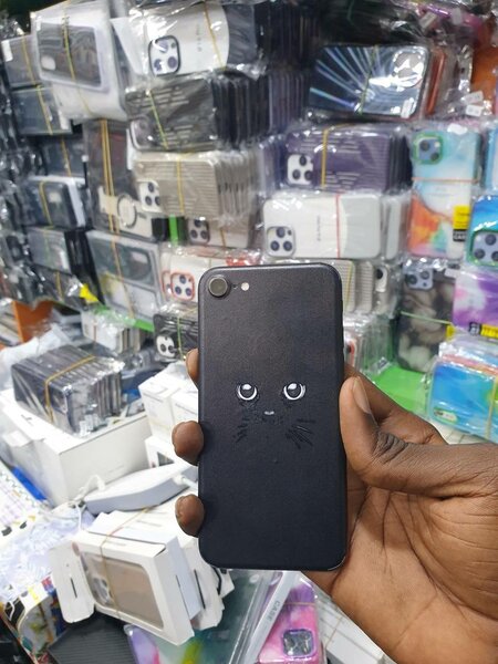 iPhone 7 simple 256giga neuf