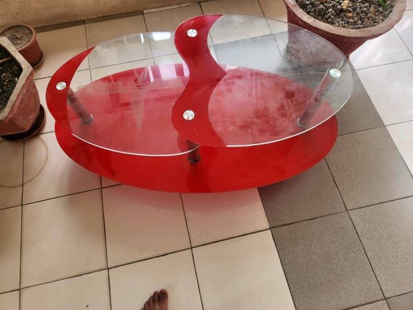 Table basse moderne rouge