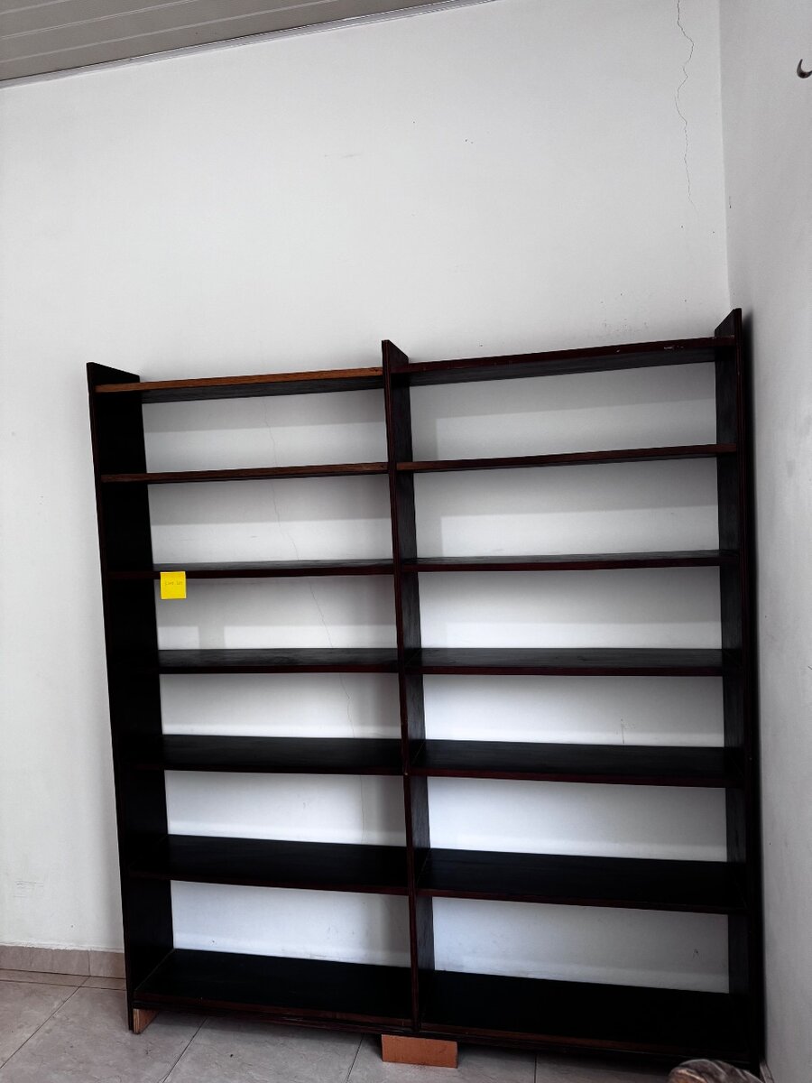 Book shelf