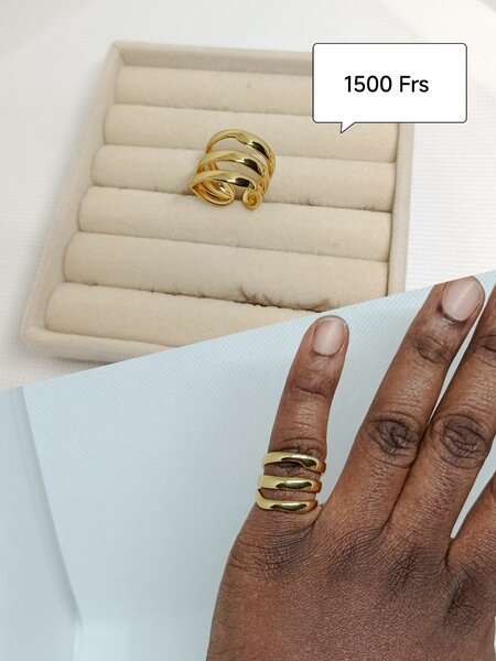 Bague élégante dorée
