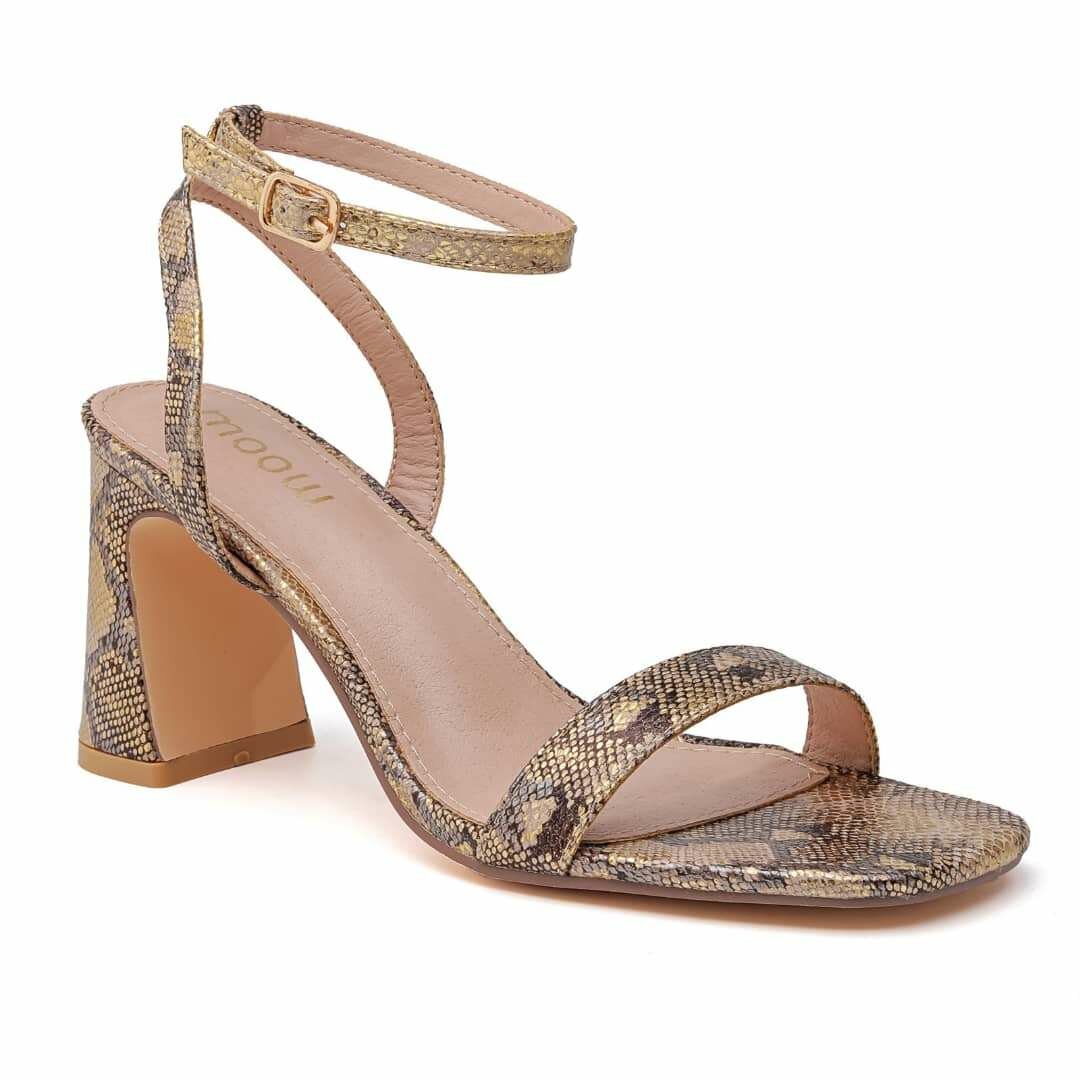 Sandales à talons élégantes