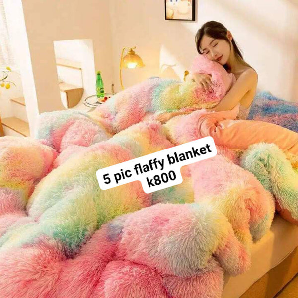 Botswana flaffy duvets multicolore king size. 5 pieces
