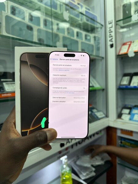 iPhone 16 pro Max 256Go