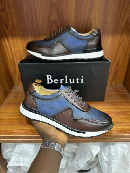 Baskets  Berluti élégantes