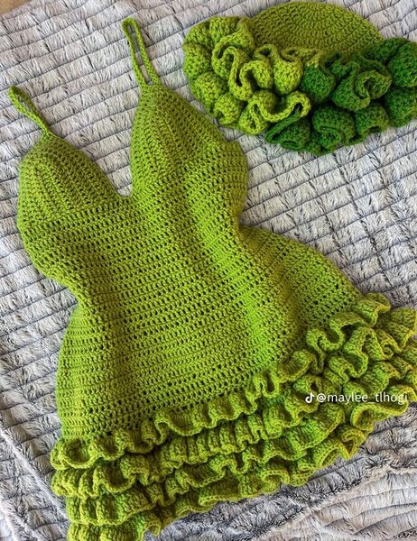 Robe crochetée pour l'été