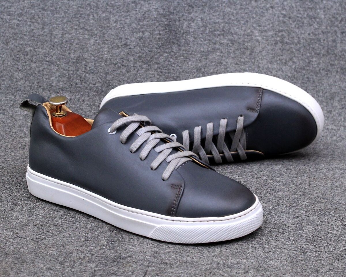 Sneakers en cuir pour hommes