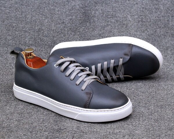 Sneakers en cuir pour hommes