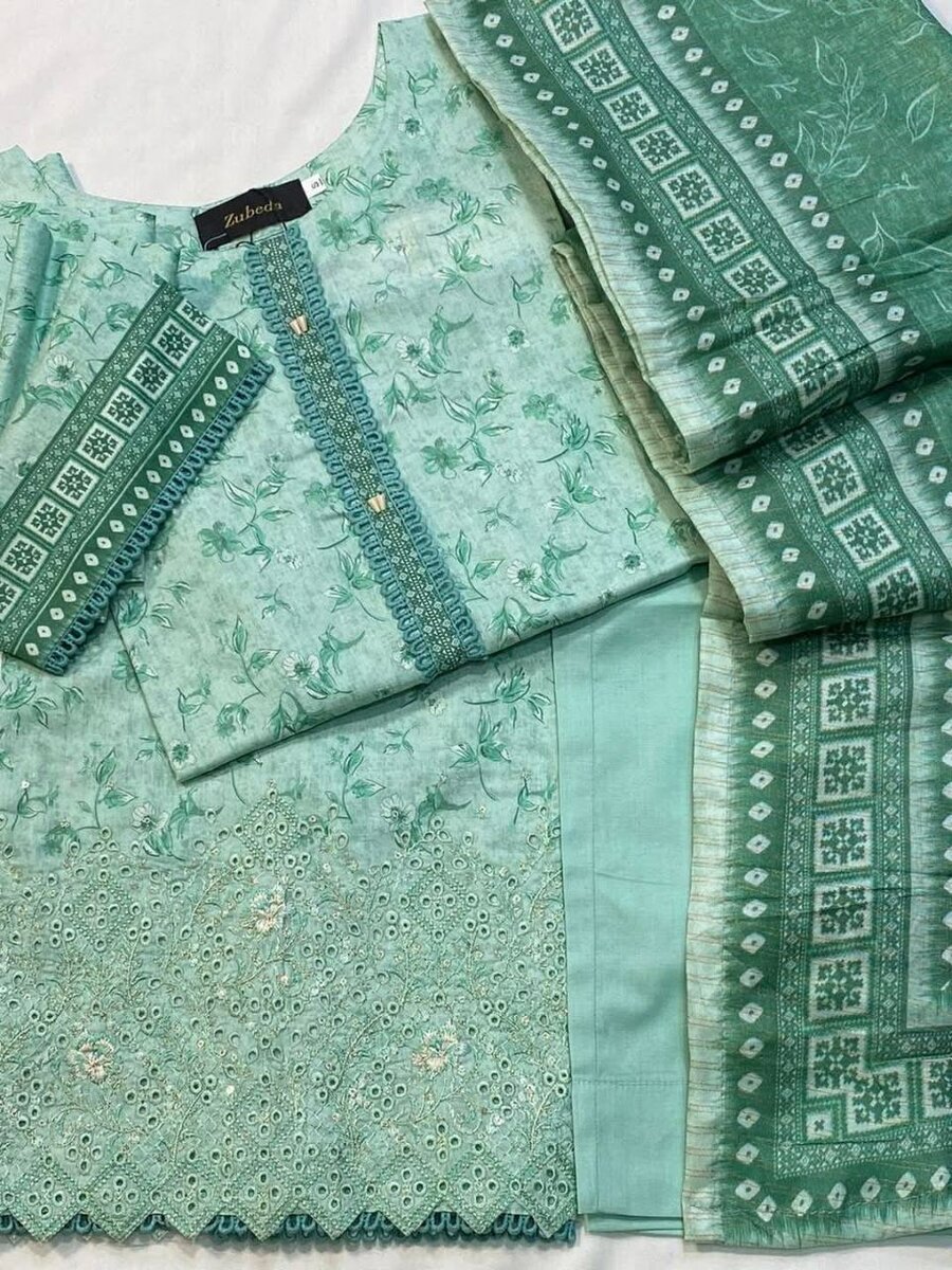 Ladies suit