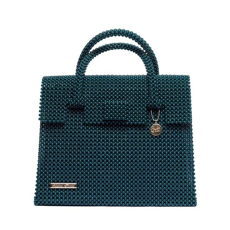 Sac à main perlé élégant
