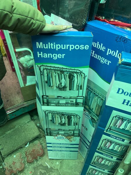 Гардеробная Вешалка