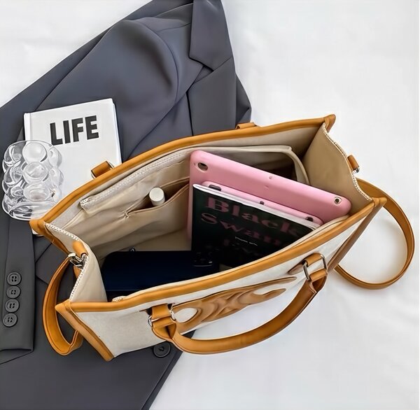 Sac à Main Élégant en Cuir