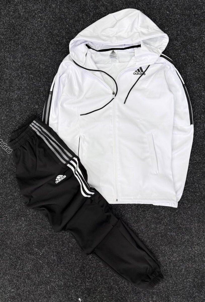 Ensemble de sport Adidas