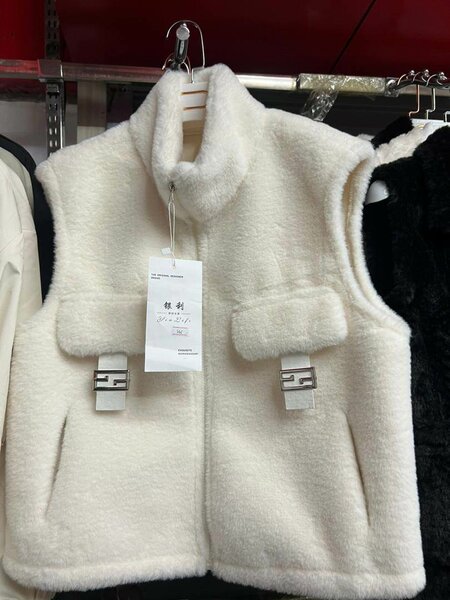 Эко мех Жилетка