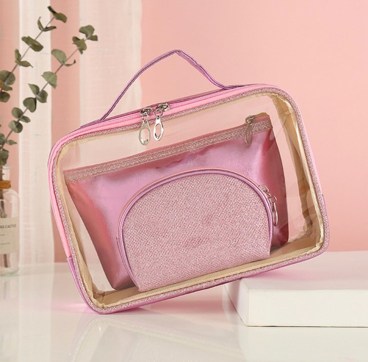 Набор из трёх косметичек